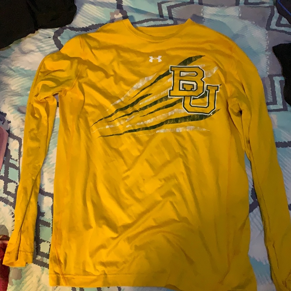 UnderArmour long sleeve drifit shirt